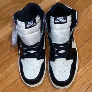 Nike air Jordan mocha 1s